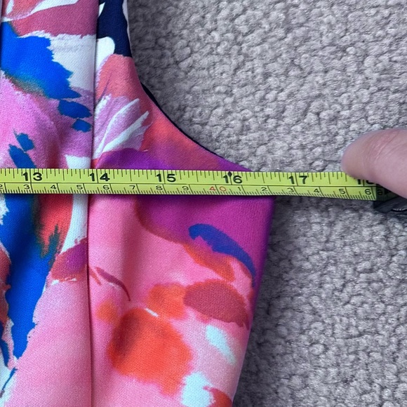 Vince Camuto sleeveless dress. - Picture 5 of 5